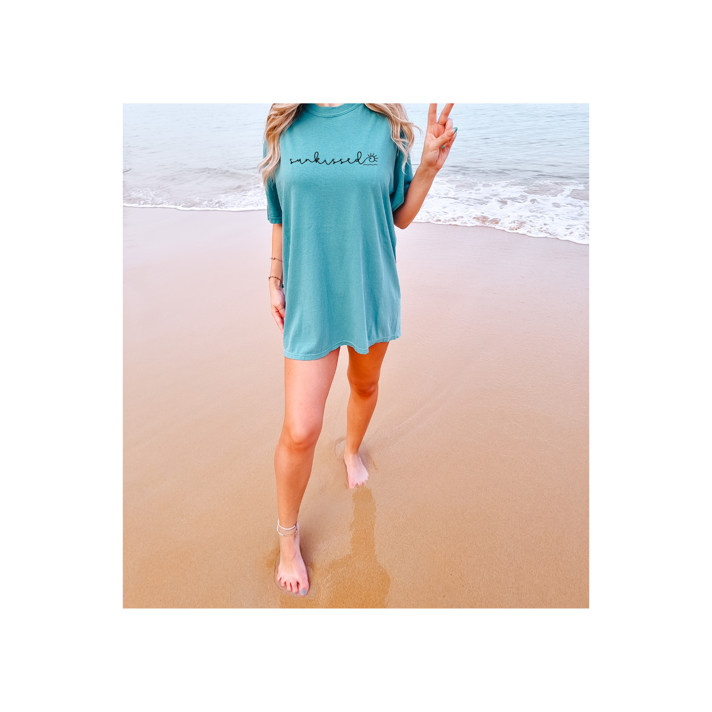 Minimalist Wave Sunkissed T-Shirt